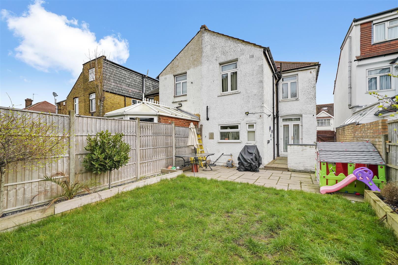 Sudbury Avenue, Wembley